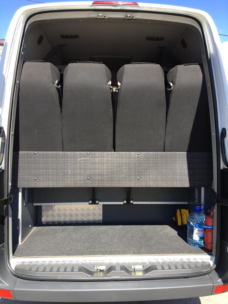 Mercedes  Benz Sprinter (3).jpg
